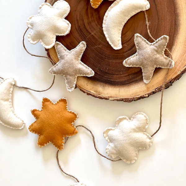 Sky Theme Felt Garland | Nursery Felt Garland | Baby Sky Banner | Star, Moon, Clouds and Sun Felt Garland | Neutral Garland | Wall Hanging