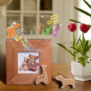 Geburtstagsgeschenk Benutzerdefinierte Holz Fotorahmen Magnetische Puppe Spieluhr Personalisierte Gravierte Holz Spieluhr Spieluhr Für Papa Mama Kind Sie