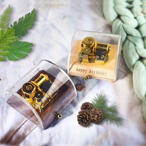 Birthday Gift Personalized Transparent Acrylic Music Box Custom Wooden Engraved Text Pattern Unique gift for Her Anniversary Gift For Lover