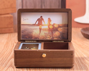 Birthday Gift Gift Personalized Printing Photo Wooden Jewelry Box Custom Music Box Vintage Music Box Wedding Gifts Lettering Gifts for girl