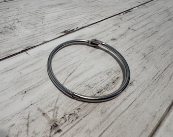 Floss Drops Ring, 2 inch, Silver