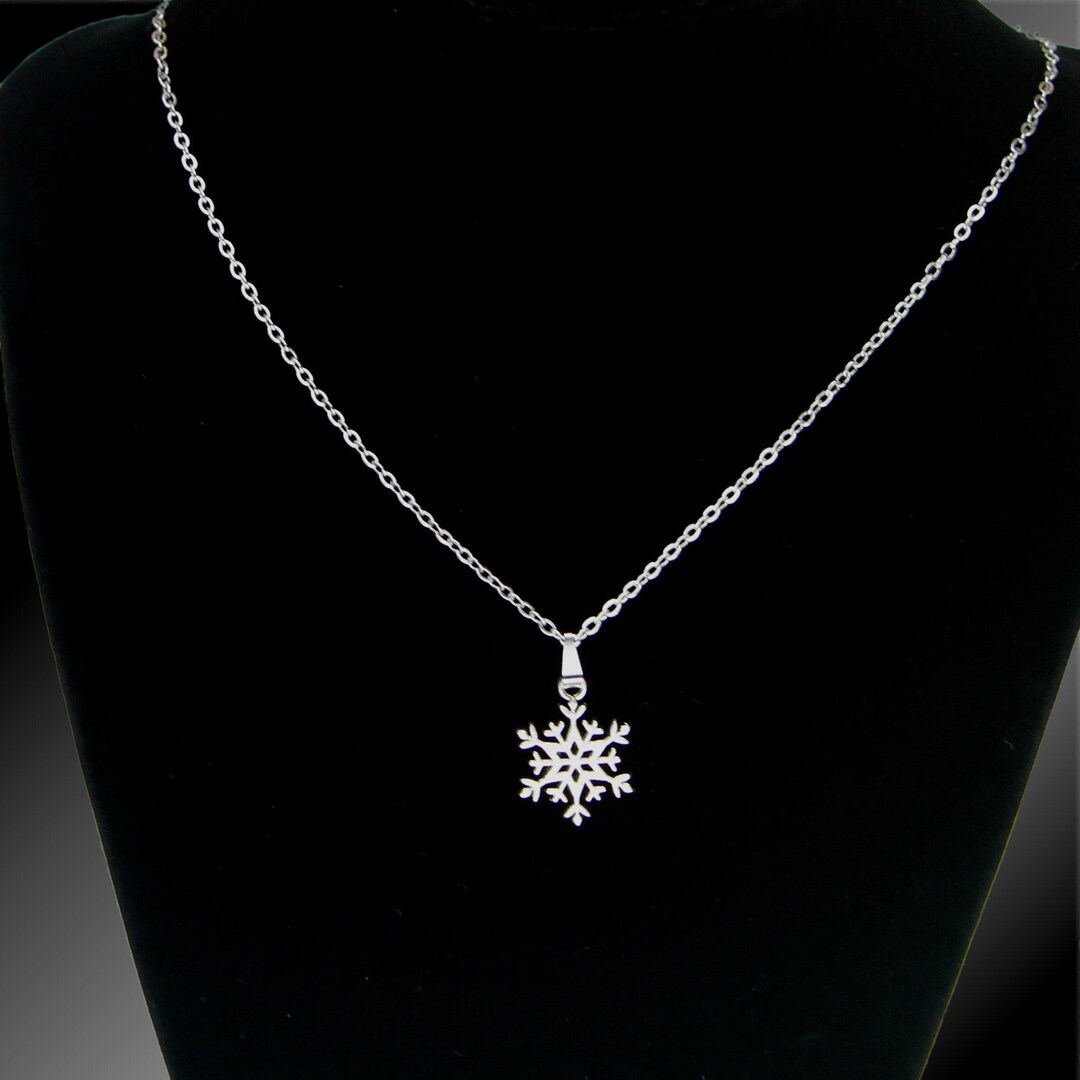 Silver Retro Snowflake on Polished Stainless Steel Chain With Lobster ...