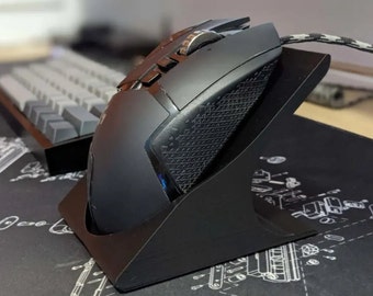 Gaming mouse stand