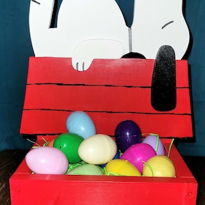 Handmade Hand-painted Wood Flower Planter depicting Snoopy on his Doghouse
