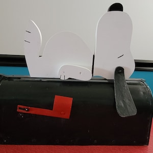Snoopy Mailbox Topper