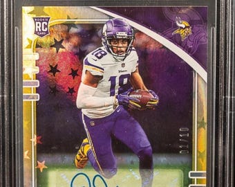 NFL Football Hot Pack: 1 gegarandeerde kaart + 12 overige kaarten! Panini Absolute Justin Jefferson Gold Rookie Auto Chaser Pack-LEZEN: