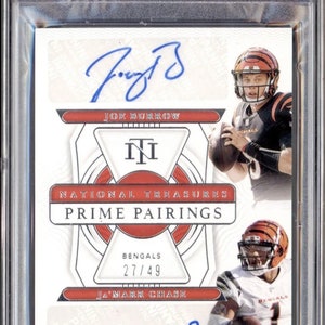 Hot Pack NFL : Kaboom, Slabs, Autos, Cases Hits, Numéroté, 2 Autos/Reliques garanties + 6 Rookies Joe Burrow/Jamarr Chase Auto Chase Pack - LIRE