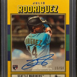 MLB Baseball Hot Pack: 1 Garantiertes Autos / Relikt + 20 Verschiedene Karten !! Topps Brooklyn Gold Julio Rodriguez Rookie Auto /50 Chaser- READ