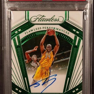 NBA Basketball Hot Pack:1 Graded Card (8+ Guaranteed) +10 Miscellaneous Cards! Panini Flawless Shaquille Oneal Emerald Auto Chaser Pack-READ