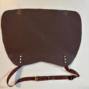 O.a. Small goat apron with buckle, cover aprons, leather goat apron, cover apron for sheep and goats.