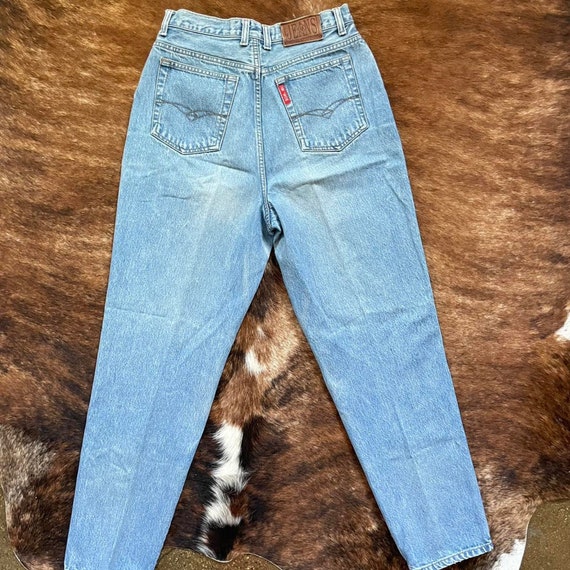 Vintage mid wash high waisted jeans straight - image 2