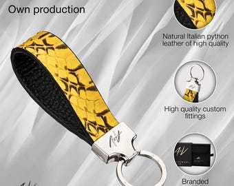 Llavero de piel de pitón hecho a mano, llavero de diseño