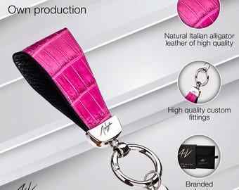 Llavero de piel de caimán italiana hecho a mano.