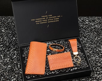Leather Accessories Present Gift Box, Handmade PYTHON leather Accessories Set in GIFT BOX, Bracelet, Glasses case, Keychain & Cardholder