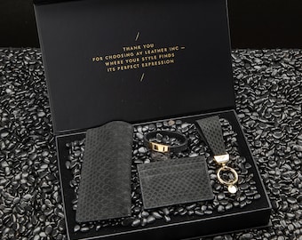 Handmade Python Accessories Gift Box, Exclusive Accessories Set in GIFT BOX, Luxury PYTHON Glasses case, Bracelet, Keychain & Cardholder