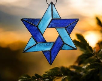 Stained Glass Star of David Suncatcher: Hanukkah Window Decor