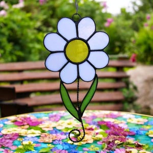 Flower Daisy Stained Glass, Suncatcher, Gift, Home Decor, Window Hangings, Daisy Window Wall Hanging