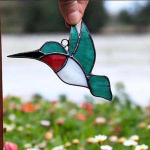 Attrape-soleil colibri à gorge rubis fait main en vitrail