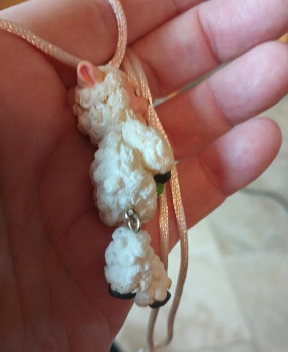 ADORABLE Easter/Springtime lamb with dangling leg… - image 2
