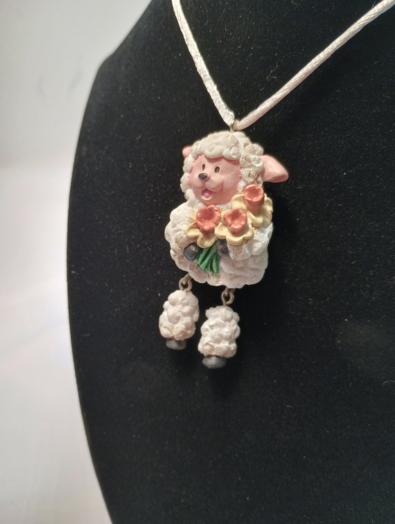 ADORABLE Easter/Springtime lamb with dangling leg… - image 3