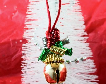 Handmade Jingle Bell Christmas Necklace: Retro Holiday Charm