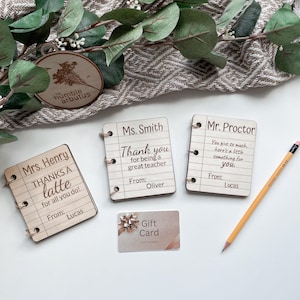 Porte-cartes cadeau, cadeau personnalisé pour remercier un enseignant, dernier jour d'école, Noël, anniversaire, retraite, gravure laser personnalisée