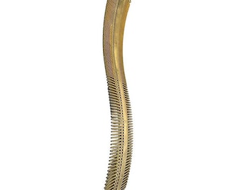 Gold Curved Comb: Detangling & Styling for All Hair Types
