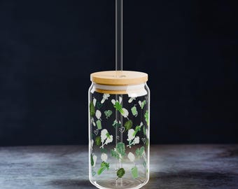 Celery Kale Juice Glass Can Mug: 16oz Reusable Sipper with Bamboo Lid