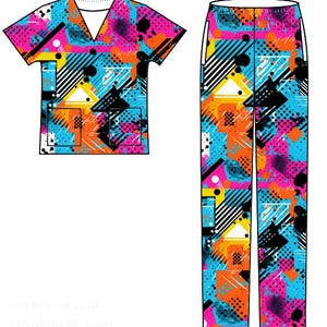 Puede incluir: Un conjunto de uniforme médico de dos piezas con un diseño abstracto vibrante. La parte superior es una camiseta de cuello en V con dos bolsillos. Los pantalones son de pierna recta. El patrón incluye formas geométricas rosas, azules, naranjas, negras y blancas.