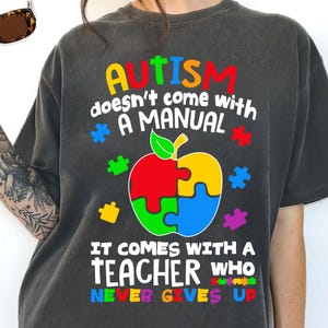Professeur d&#39;autisme Svg, L&#39;autisme n&#39;est pas livré avec sublimation manuelle, éducation spéciale Svg, pièce de puzzle Apple Svg, soutien à la neurodiversité Svg