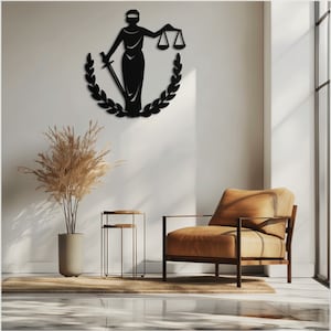 Justitia Metall Wand Kunst: Elegantes Büro Dekor