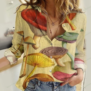 Pilz Leinen-Look Shirt, Cottagecore Bluse Frauen Shirt, Botanische Omen Blusen, Geschenk für Pflanzenliebhaber, Gartenliebhaber Shirt, Geschenk für sie