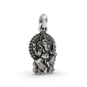925 silver Ganesh pendant featuring detailed handmade deity design for spiritual jewelry lovers and devotees