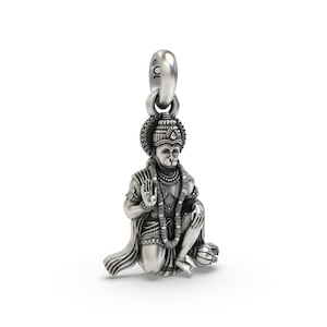 925 Silver Hanuman Pendant Sacred Amulet for Courage Blessings and Spiritual Strength Handcrafted Jewelry for Divine Protection & Prosperity