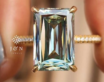 Green Criss Cut Moissanite Ring Elongated Emerald Cut Engagement Ring Solitaire Ring Midcentury Modern Ring Unique Criss Cut Wedding Ring