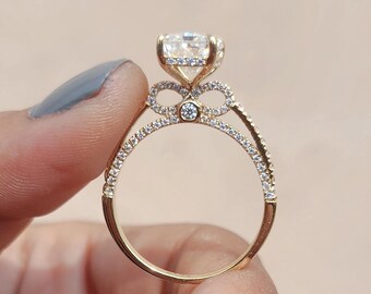 Radiant Cut Moissanite Engagement Ring 14K Gold Vintage Bow Hidden Halo Bridal Ring Unique Pave Diamond Band Art Deco Wedding Ring for Her