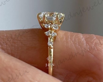 2CT Round Cluster Moissanite Engagement Ring 14K Gold Wedding Ring Unique Diamond Cluster Ring Anniversary Proposal Christmas Gift