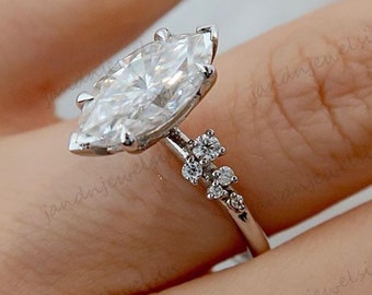 2.5CT Marquise Cluster Moissanite Engagement Ring 14K Solid Gold Vintage Marquise Diamond Wedding Ring Unique Anniversary Gift for Her