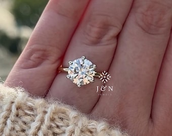 Round Cut Moissanite Engagement Ring Round Solitaire Ring 14k Gold Ring For Her Wedding Ring Round Cut Unique Ring Anniversary Gifts