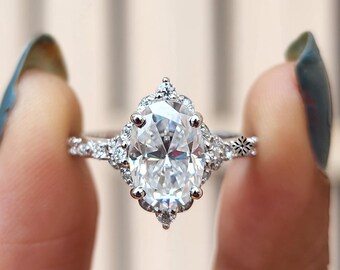 Vintage Inspired Oval Cut Moissanite Diamond Engagement Ring 14K Gold Ring Intricate Filigree Band & Halo Wedding Ring Art Deco Promise Ring