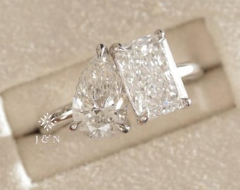 Toi Et Moi Pear Moissanite Engagement Ring Side Stone Radiant Cut Ring 14k Gold Ring Two Stone Unique Ring Anniversary Ring Wedding Ring