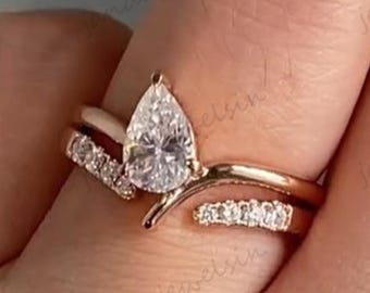 Pear Moissanite Engagement Ring Set 14k Rose Gold Bypass Ring Teardrop Moissanite Diamond Bridal Set Unique Curved Band Promise Rin For Her