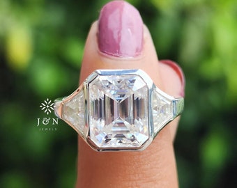 Asscher Cut Moissanite Engagement Ring with Trapezoid Side Stones 3 Stone Ring 14K Gold Art Deco Wedding Ring Vintage Style Bezel Set Ring