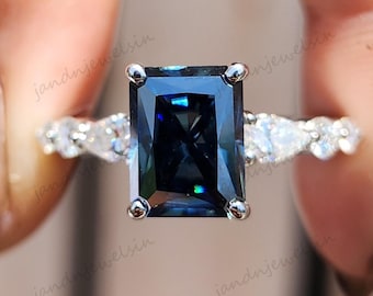 2.5CT Radiant Cut Royal Blue Moissanite Diamond Engagement Ring 14k Gold Vintage Wedding Ring Art Deco Statement Ring Unique Ring For Her