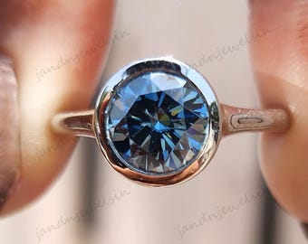 2CT Round Royal Blue Moissanite Engagement Ring Bezel Set Solitaire 14k Gold Wedding Ring Anniversary Gift Proposal For Her