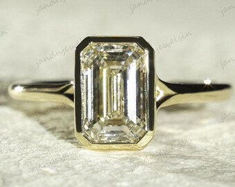 3CT Bezel Set Emerald Cut Moissanite Engagement Ring Emerald Solitaire Ring 14k Solid Gold Ring Diamond Ring Proposal Ring Anniversary Gifts