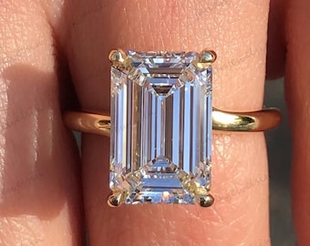 3CT Emerald Cut Moissanite Diamond Ring 14K Gold Hidden Halo Engagement Ring Solitaire Wedding Ring Unique Proposal Ring Anniversary Gifts