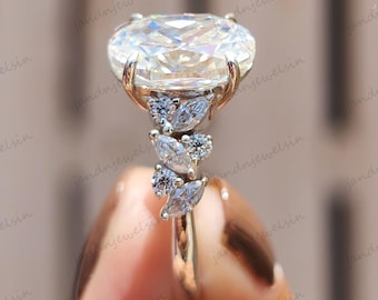 3CT Oval Moissanite Engagement Ring Oval Cut Cluster Ring 14k Gold Ring Wedding Ring Anniversary Gift For Women Promise Ring Proposal Ring