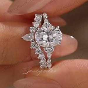 Oval Cut Moissanit Verlobungsring Set Vintage Weißgold Ring Set Cluster Pear Diamant Brautring Set Versprechen Ring Jubiläumsgeschenk