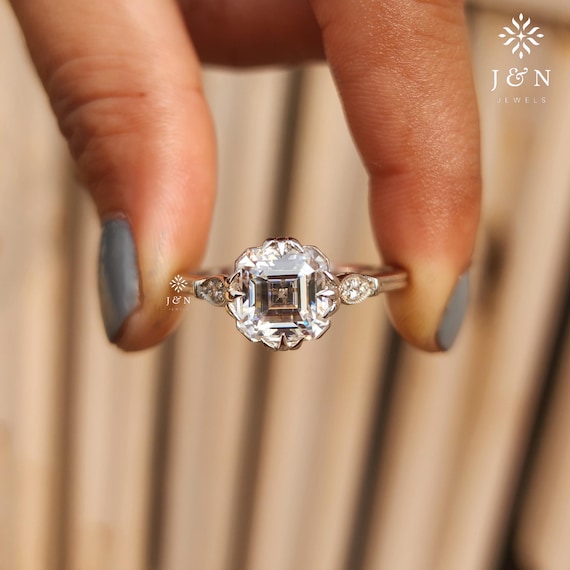 Vintage Asscher Cut Moissanite Engagement Ring in 14k Rose Gold Asscher Cut Diamond Wedding Ring Art deco Ring Anniversary For Women